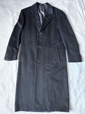 Loro Piana for Nieman Marcus Cashmere Full Length Black Overcoat (Men's 38-39R)